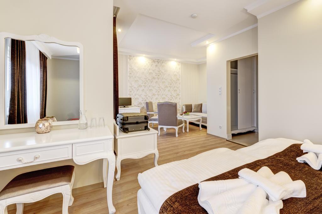 Boutique Hotel Diama Mratín Room photo